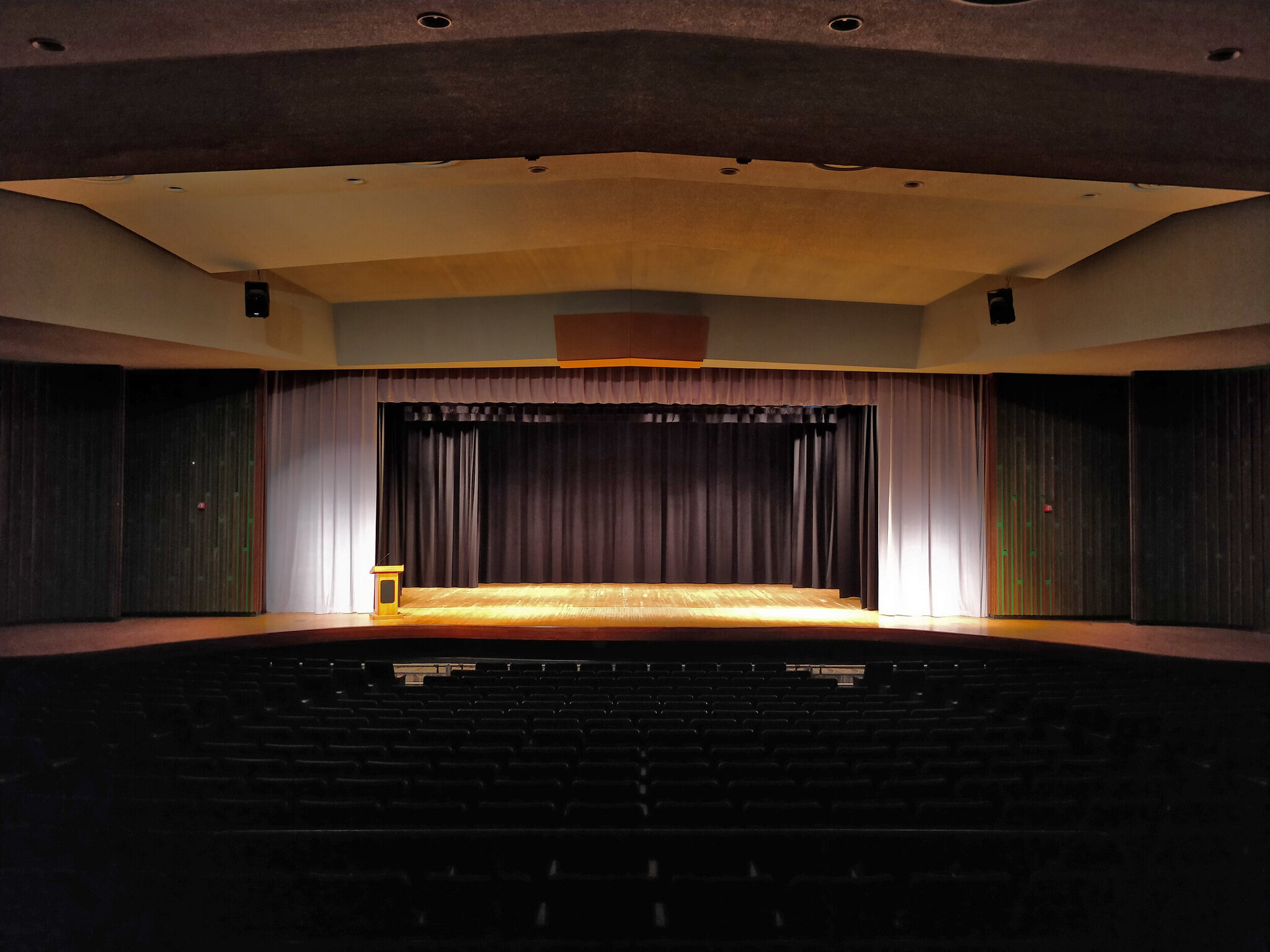 Saline Middle School Auditorium